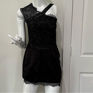 BCBG formal black asymmetric Avant mini dress. Lace, satin and sequins. Small 02